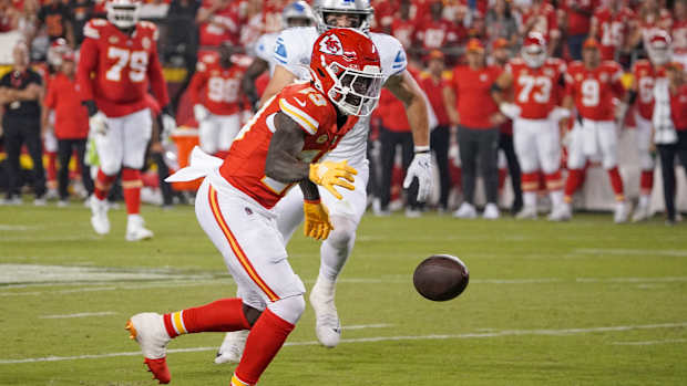 Sep 7, 2023; Kansas City, Missouri, USA; Kansas City Chiefs wide receiver Kadarius Toney (19) drops a pass against the Detroit Lions during the second half at GEHA Field at Arrowhead Stadium. Mandatory Credit: Denny Medley-USA TODAY Sports  